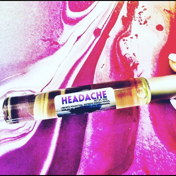 Essential Oil Roller Blends - Picture 1 of 2